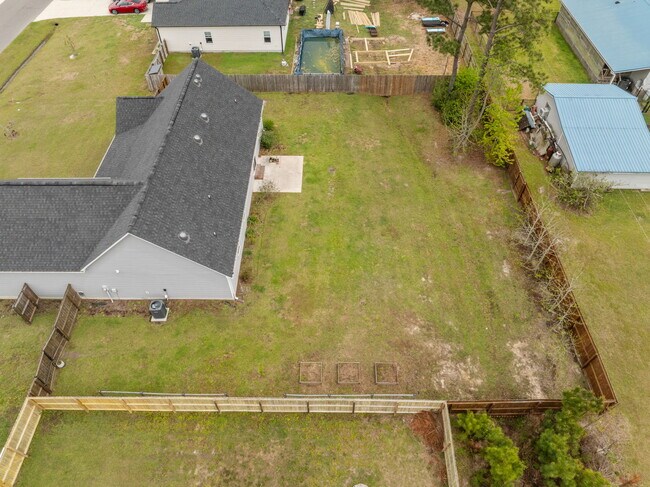 Building Photo - 111 Anderson Ave
