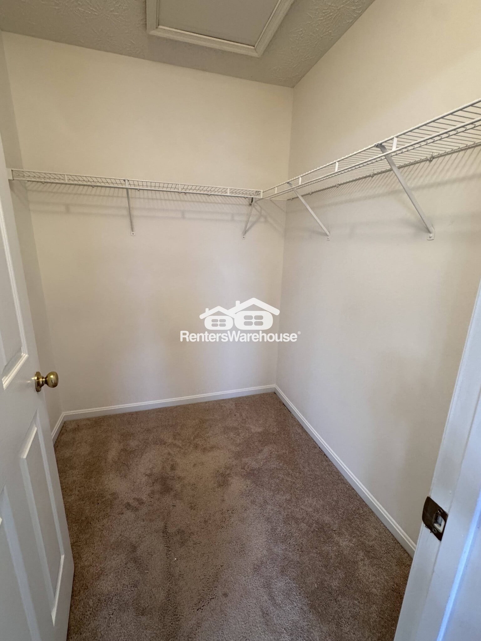 Building Photo - 8077 Brookstone Ct