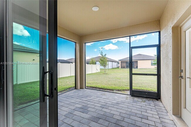 Building Photo - 16851 Cayo Key Dr