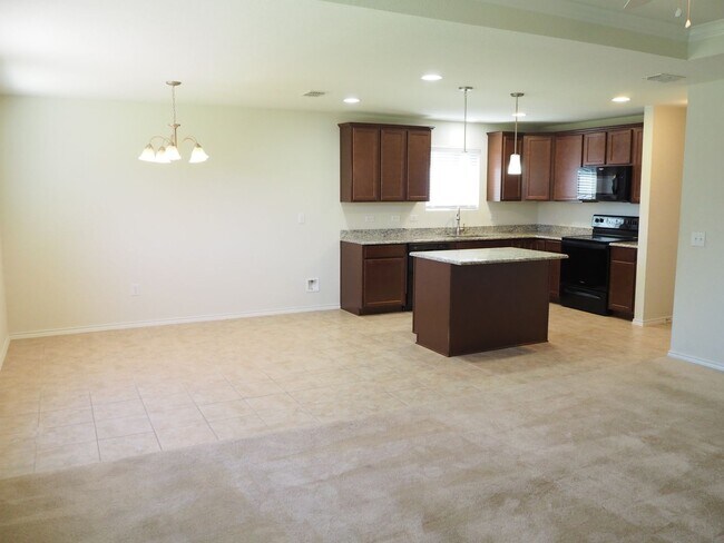 Building Photo - 3 Bed 2 Bath in Providence Village