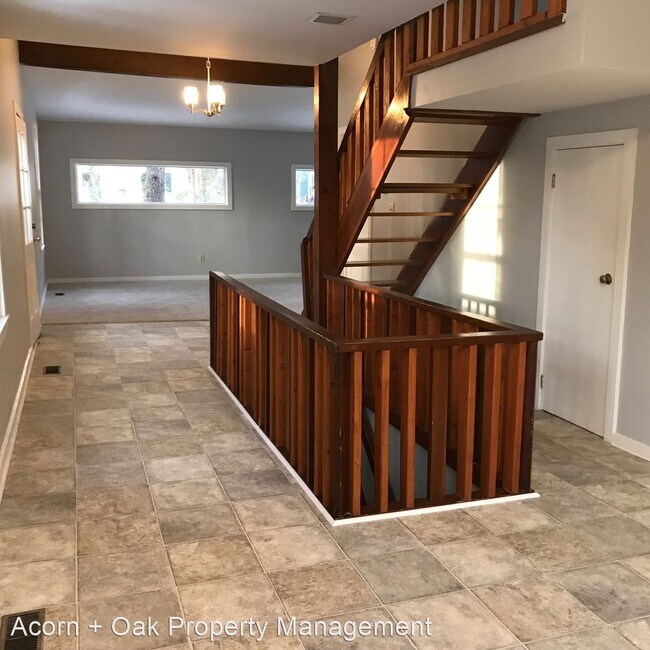 Building Photo - 4 br, 2 bath House - 125 Purefoy Rd