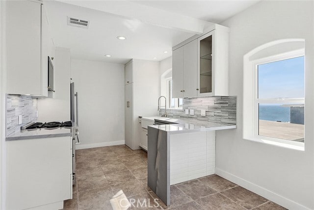 Building Photo - 3309 Highland Ave