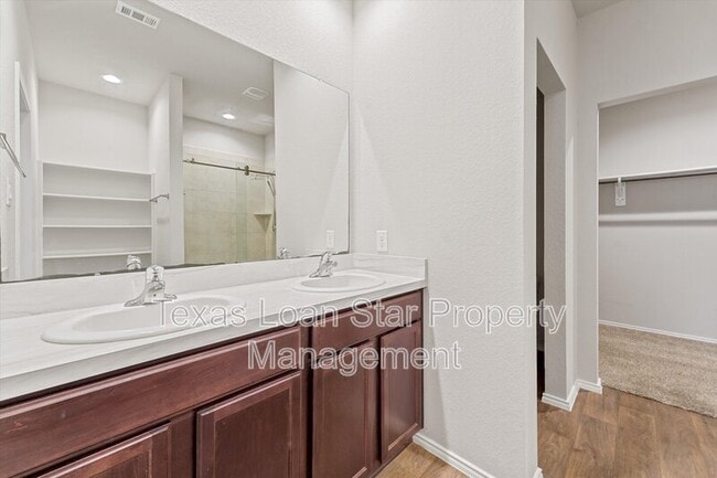 Building Photo - 21143 Waze Lewis Dr