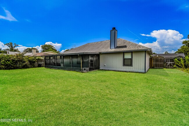 Building Photo - 3183 Chads Ct