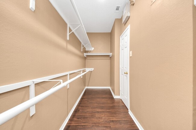 Building Photo - 4703 Zachary Ln