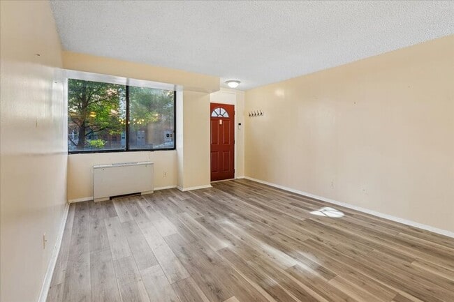 Building Photo - 1245 13th St NW