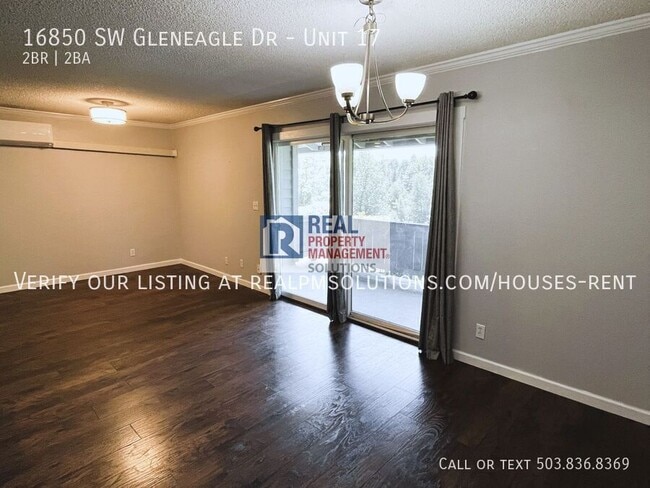 Building Photo - 16850 SW Gleneagle Dr