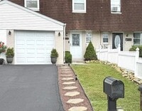 Building Photo - Beautiful 3 Bedroom House