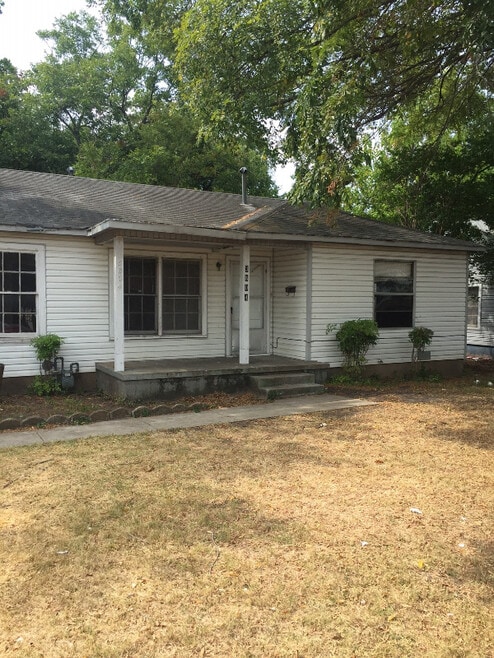 Building Photo - 3804 Lasker Ave