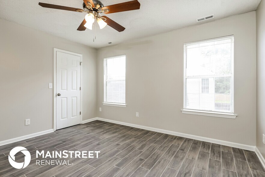 Building Photo - 8808 Edenton Way