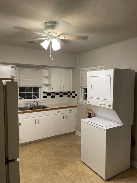 Kitchen View 2 - 2704 Peabody Ave