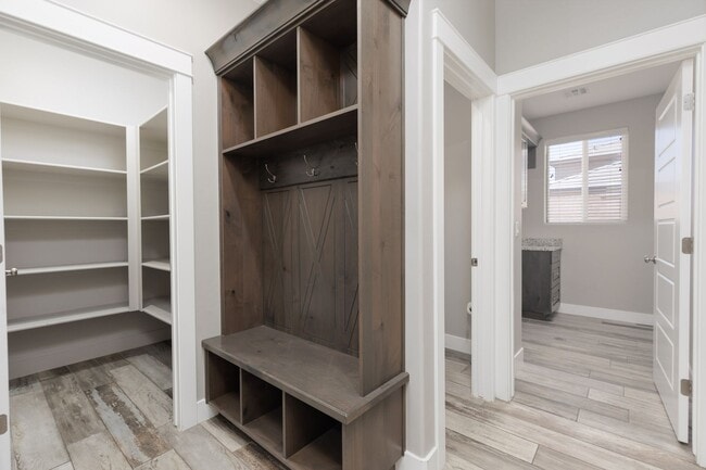 Building Photo - 3204 E 2840 S