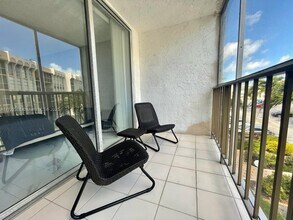 Building Photo - 601 Three Islands Boulevard