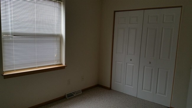 Building Photo - 8035 Starr Grass Dr