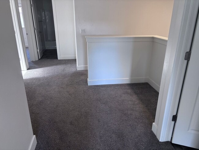 Building Photo - 4bd | 2.5 Bath | 2 Car Detached Desert Canyon Townhome Now Available