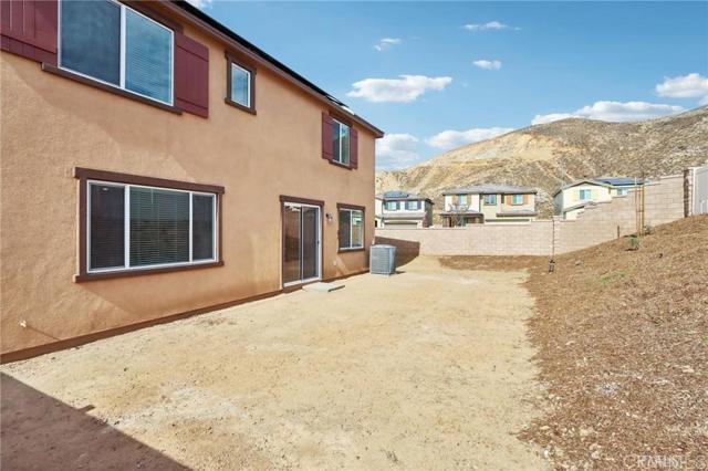 Building Photo - 19404 Brush Crk Wy