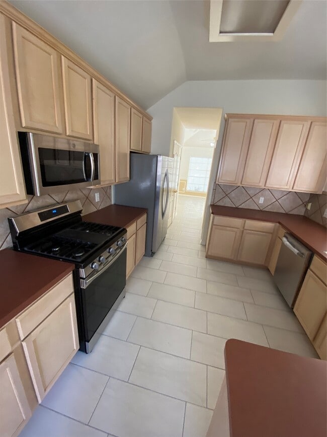 Building Photo - 17702 Forest Haven Trail