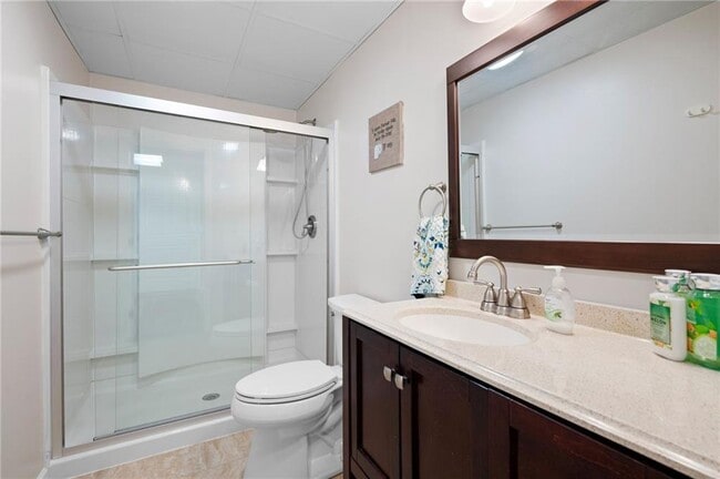 Building Photo - 1083 Soaring Way NE