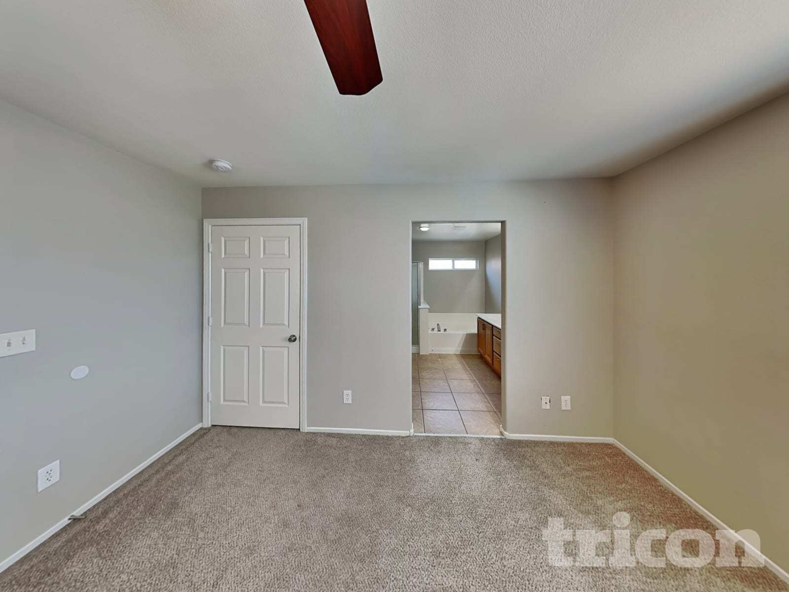 Building Photo - 4928 Blue Bay Ct