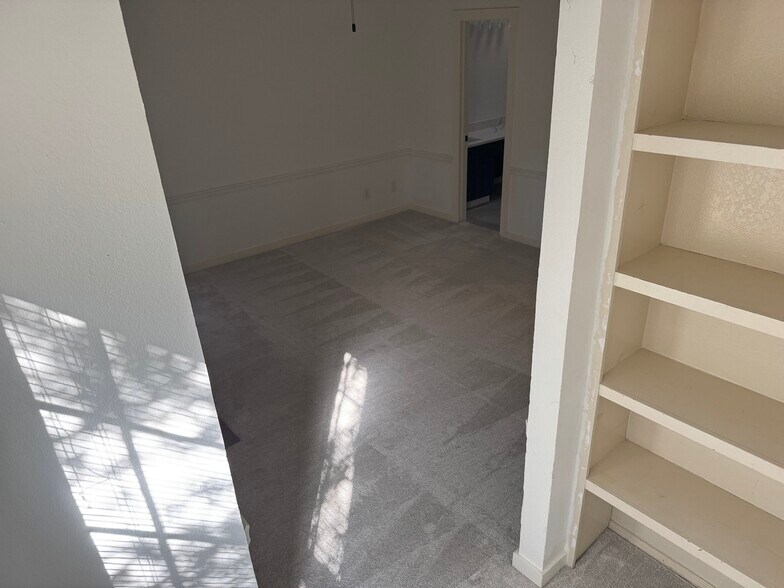 Building Photo - 14333 Preston Rd