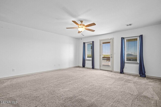 Building Photo - 14963 Pebble Hills Blvd