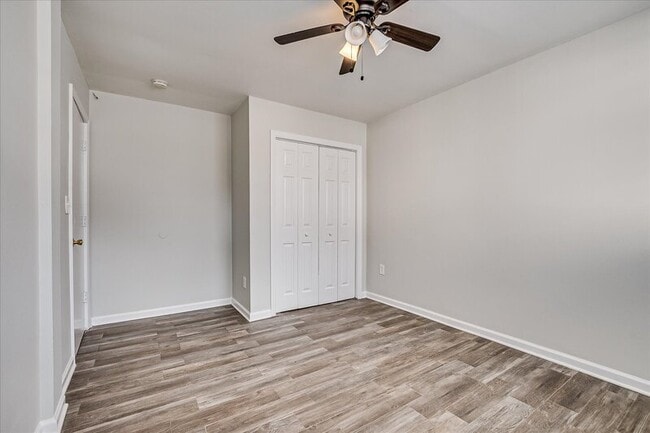 Building Photo - 217 Smith St