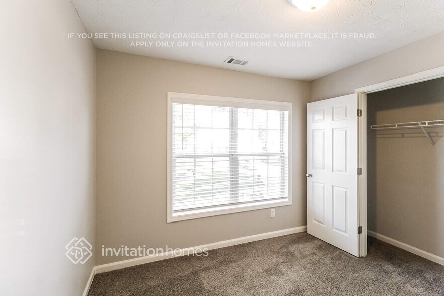 Building Photo - 3718 Dove Creek Cir SW