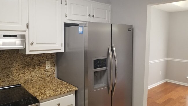 Building Photo - 3bd 2 bath Asbury Hill