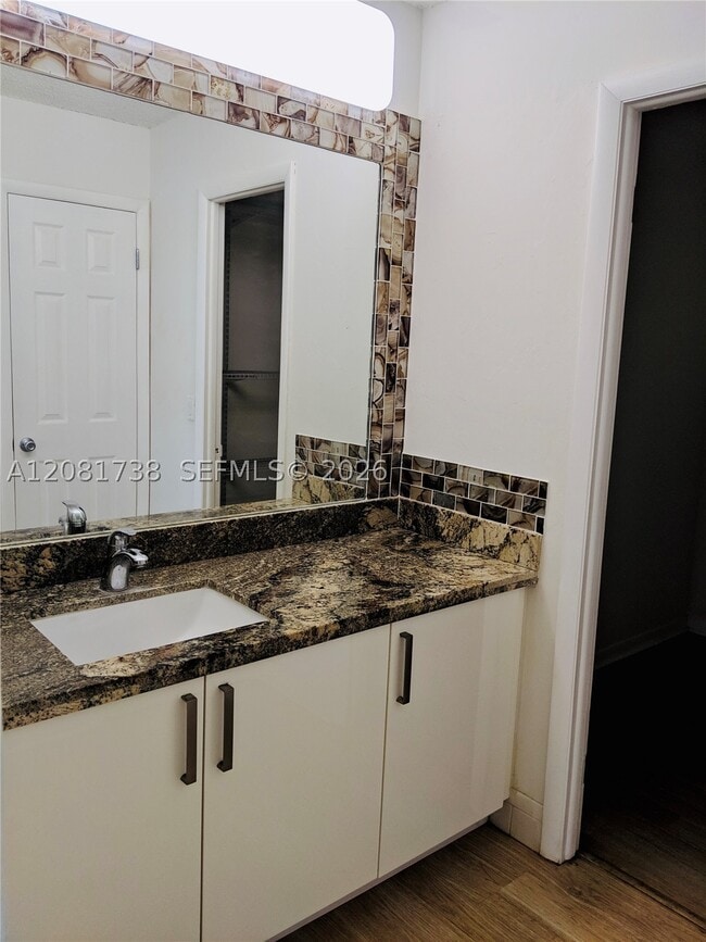 Building Photo - 14820 Naranja Lakes Blvd