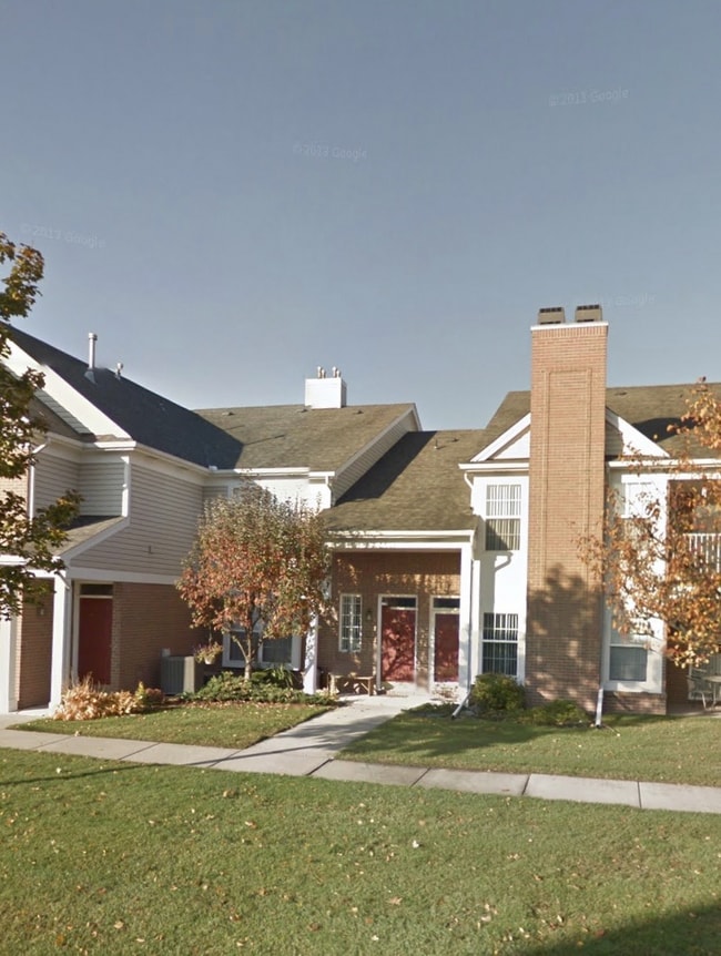 Building Photo - 46227 Baldwin Dr