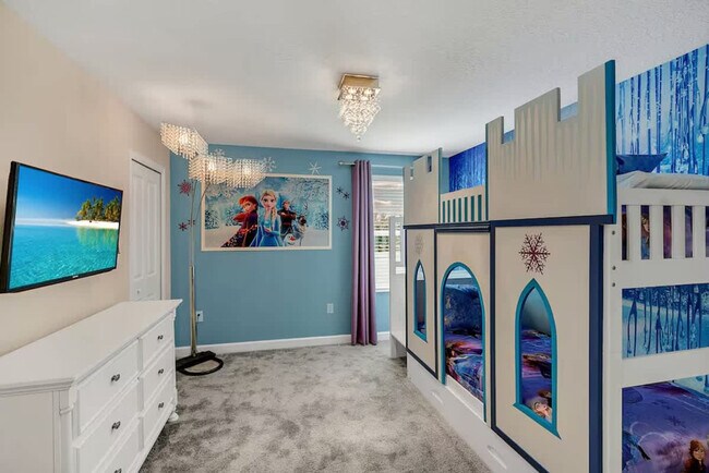 Building Photo - 9016 Sommerset Hills Dr