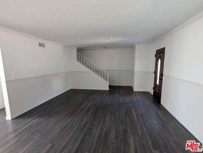 Building Photo - 508 Fernpark Dr