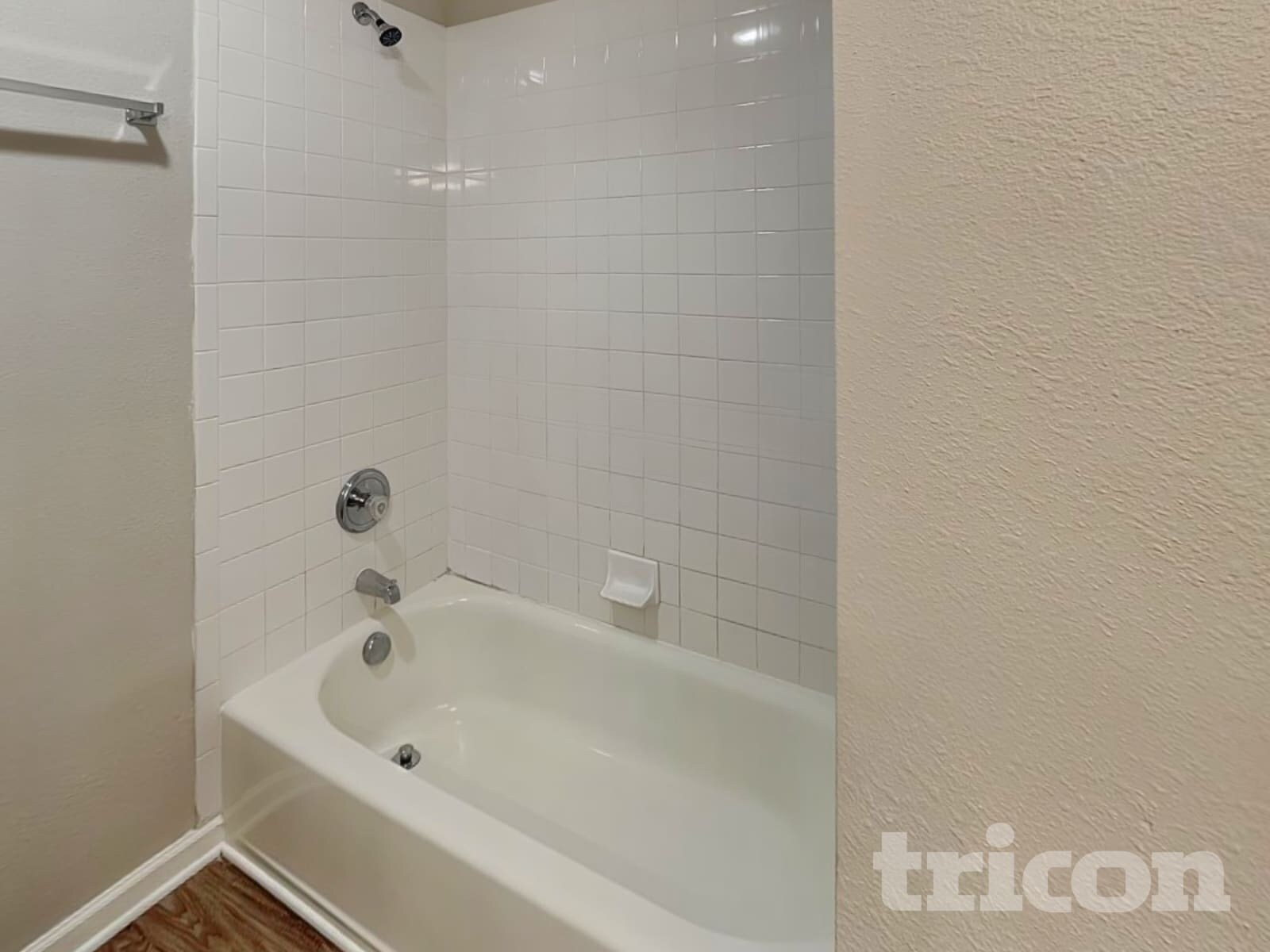 Building Photo - 6210 Robur Ct