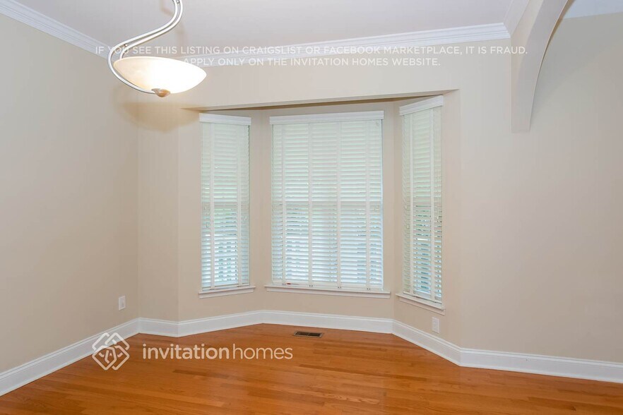 Building Photo - 119 Big Oak Ln