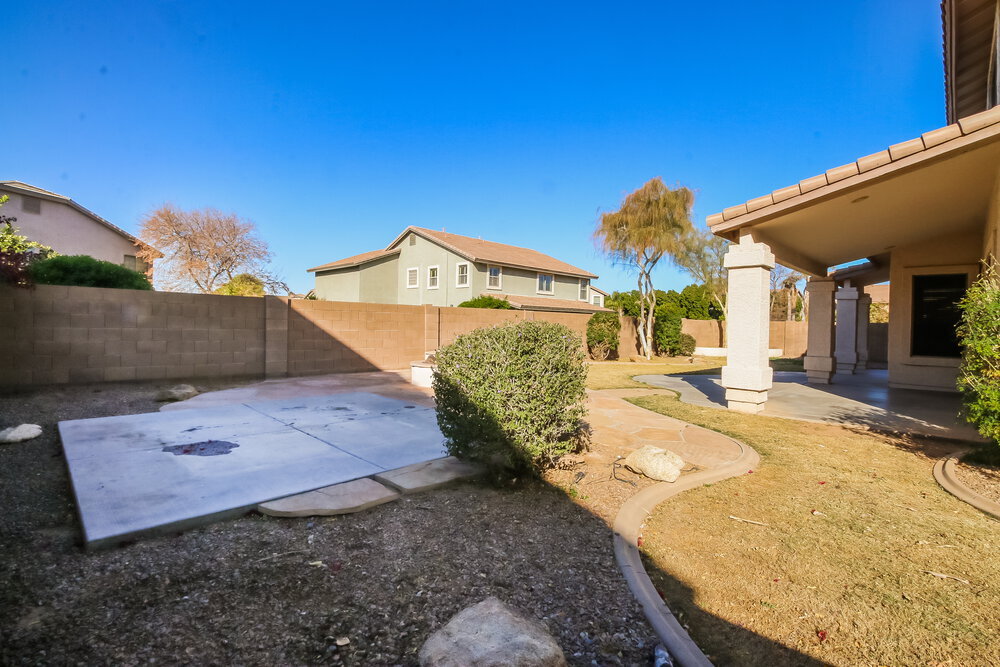 Building Photo - 5480 S Scott Pl