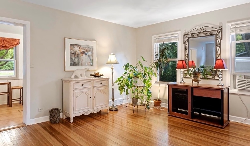 Building Photo - 1034 Chestnut St