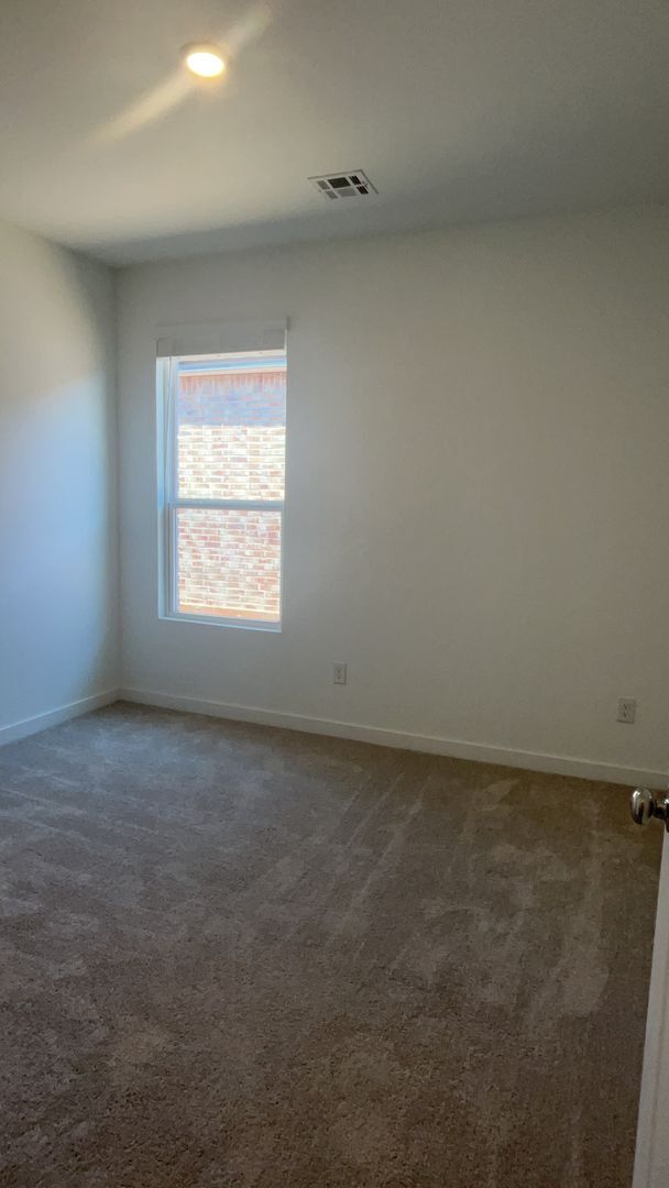 Building Photo - 20429 Mule Deer Drive