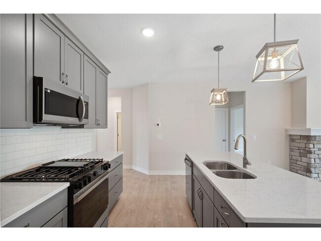 Building Photo - 13104 Ghia Ct NE