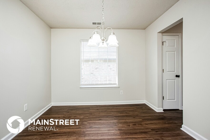 Building Photo - 1072 Fredrick Dr