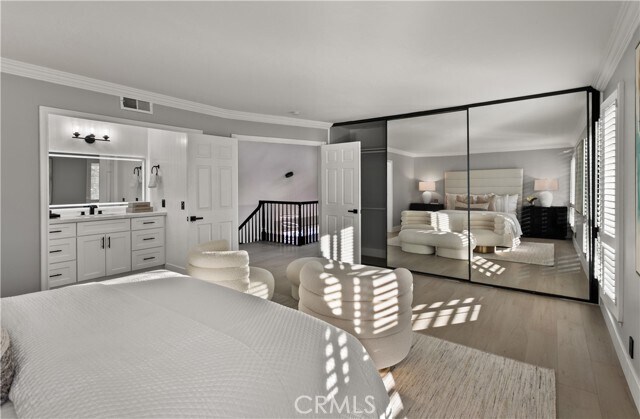 Building Photo - 9882 Kings Canyon Dr