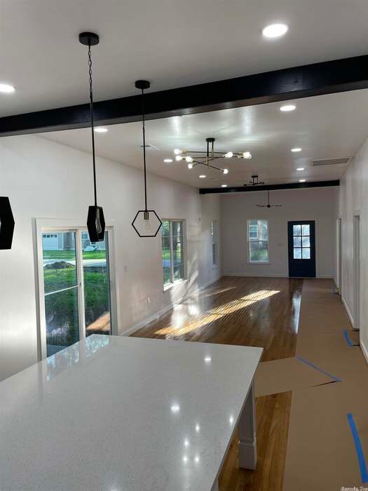 Building Photo - 320 Brinkley Ave