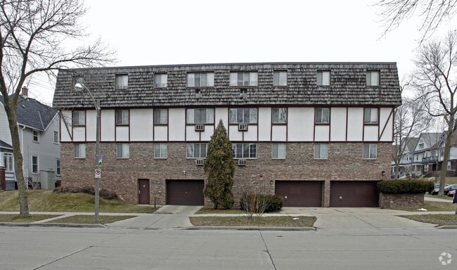 Building Photo - 2505 N Fredrick Ave