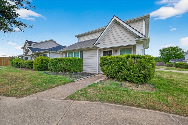 Building Photo - 6343 Settlers Square Ln