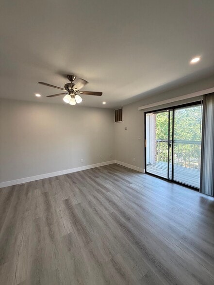 Building Photo - 1255 NJ-166