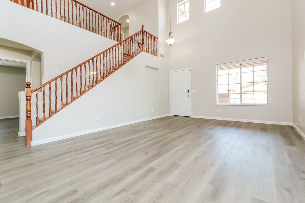 Building Photo - 7113 W Winslow Ave