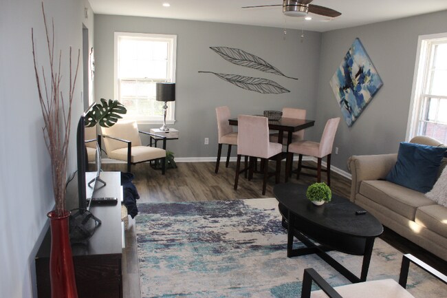 Building Photo - 2110 38th St SE