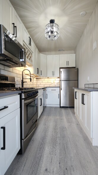 Building Photo - 7507 Oxford Dr