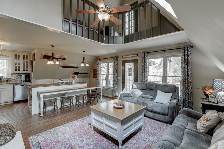 Building Photo - 5100 Ponderosa Farm Rd