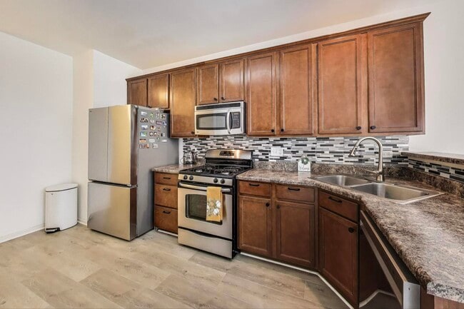 Building Photo - 474 S Jade Ln