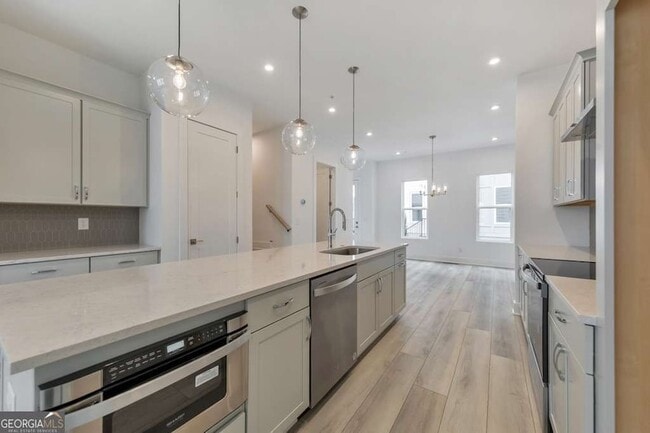 Building Photo - 517 Motivation Cir NW